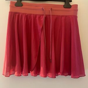 Halara deep pink skirt with liner shorts